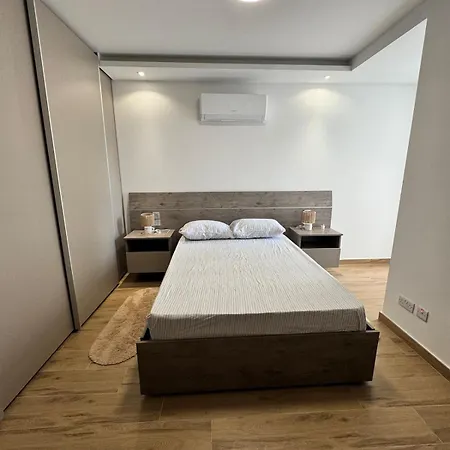 Apartament Sea View Seafront Luxury 3-bedroom *