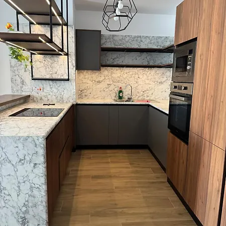Sea View Seafront Luxury 3-bedroom Apartament