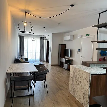 Sea View Seafront Luxury 3-bedroom * Gzira