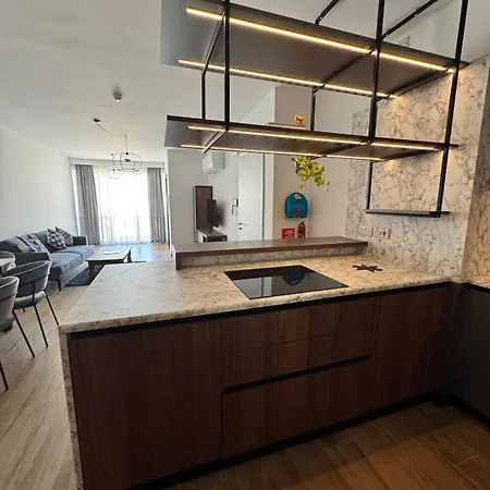 Sea View Seafront Luxury 3-bedroom * Gzira