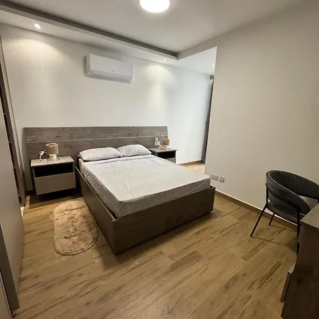 アパート Sea View Seafront Luxury 3-bedroom